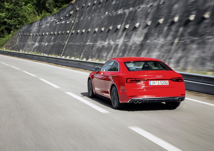  Audi S5 Coupe 2016 года  (WW) (фото 27 из 75)
